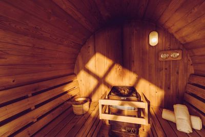 barrelsauna.jpg